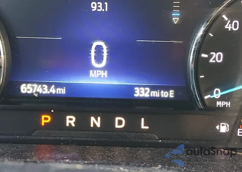 2022 Ford Explorer Xlt z USA, uszkodzony, nr VIN 1FMSK7DH6NGA73590